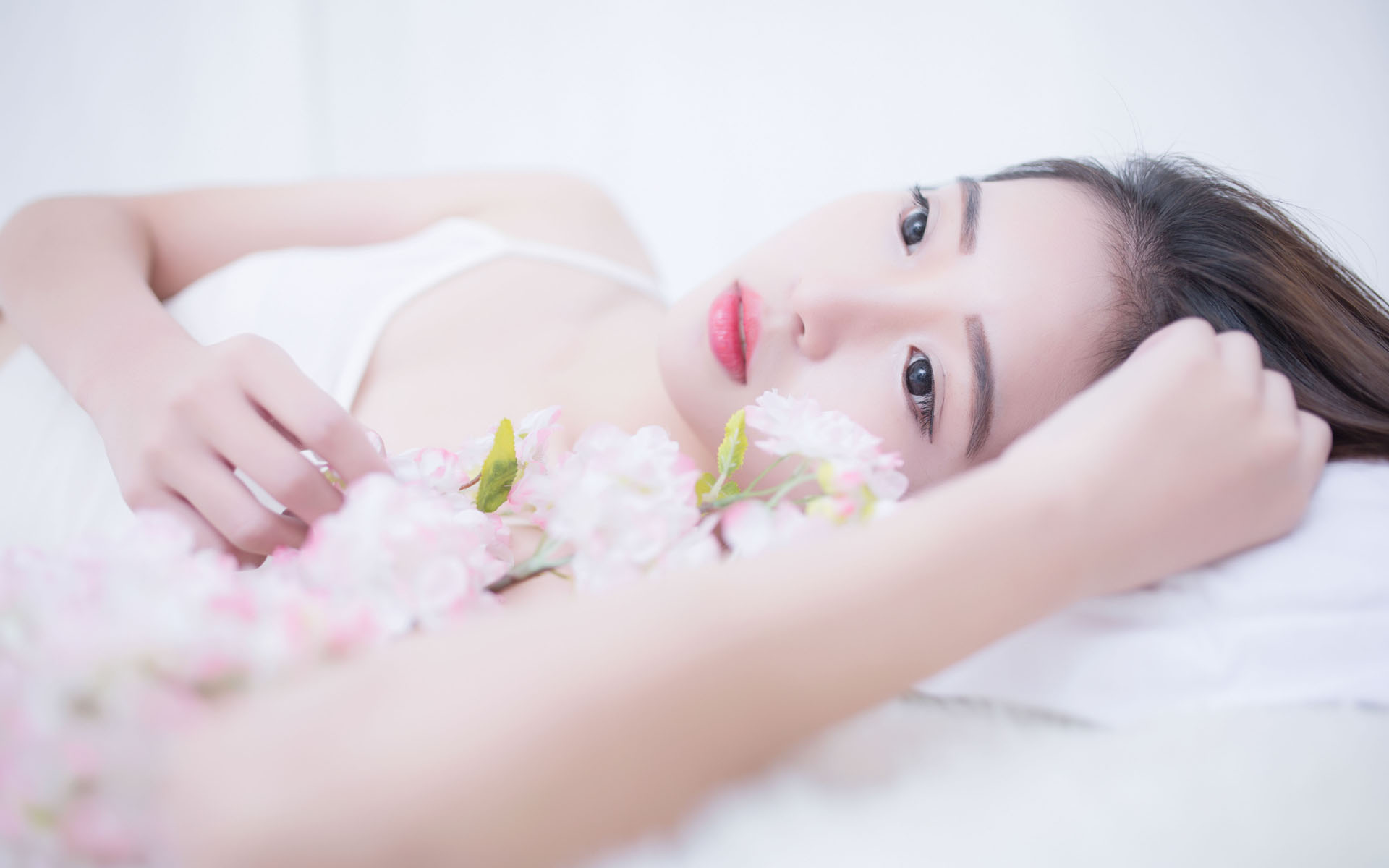 影视先锋国产精品_亚洲欧洲美婷婷久久_天堂√在线中文资源网_老司机福利精品在线|一本中文字幕在线视频爆乳_女同另类激情在线三区_中文字幕乱码在线网站_91色在线播放|做团扇学“点蓝” 台湾大学生沉浸式体验传统非遗技艺